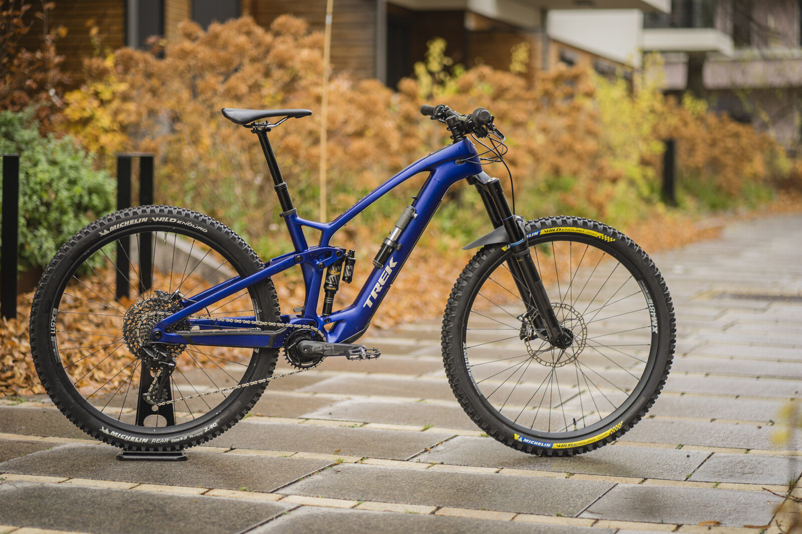 Trek Fuel EXe 9.x custom (cable mess is now sorted) Trek Fuel EXe 9.x custom (cable mess is now sorted)